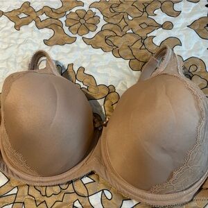 Wacoal Underwire Bra size 34G